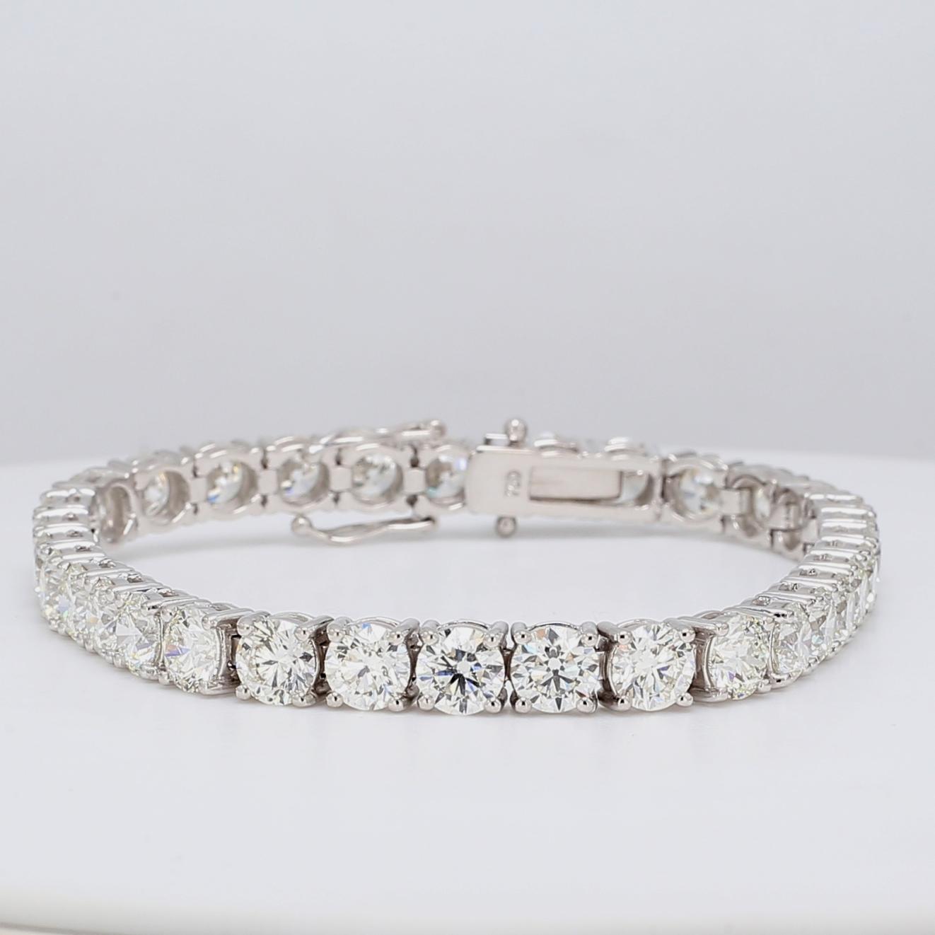 8.94 CTW Round 18 K White Gold Tennis Bracelet