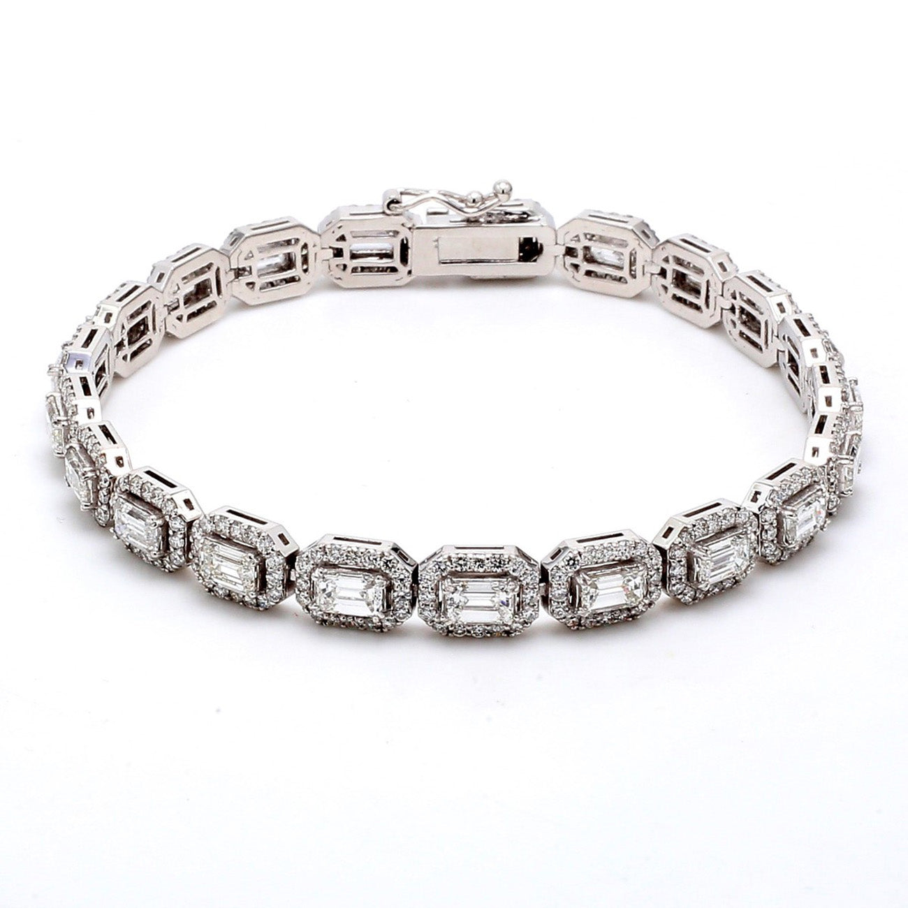 8.30 CTW 14 K White Gold Tennis Bracelet