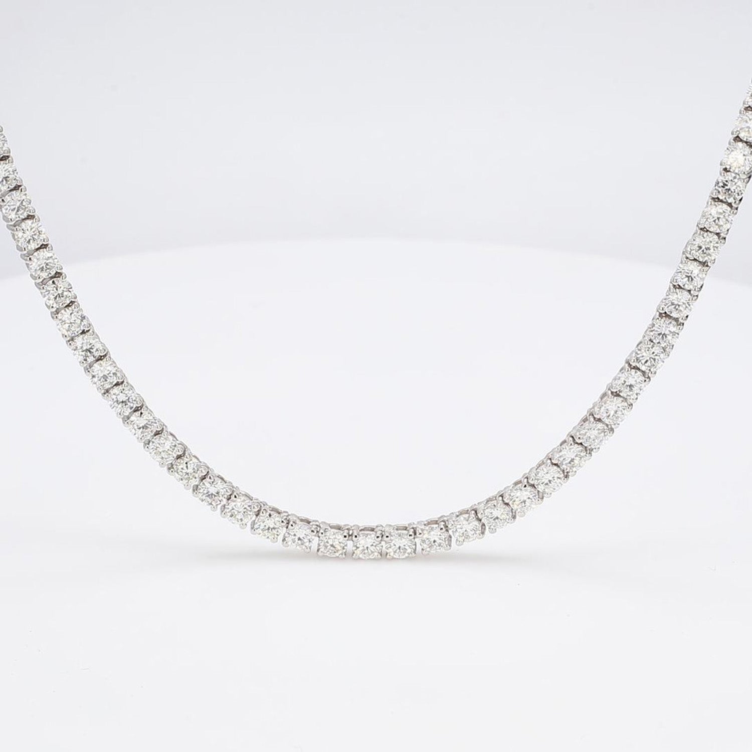 9.84 CTW Round 14 K White Gold Tennis Necklace