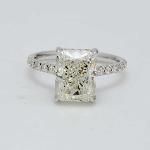 0.32 CTW Round 18 K White Gold Halo Engagement Ring