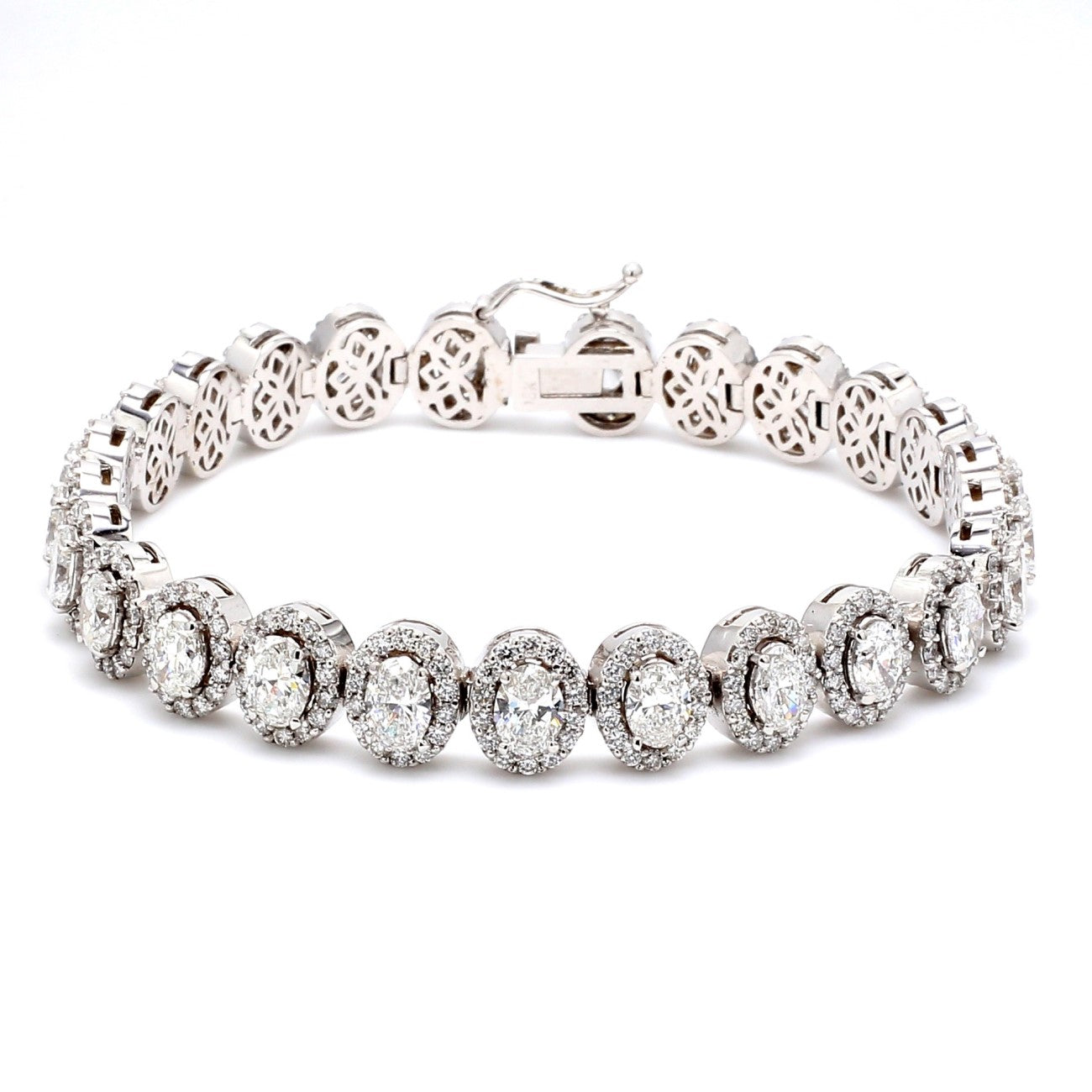 11.60 CTW Oval 18 K White Gold (Other) Bracelet