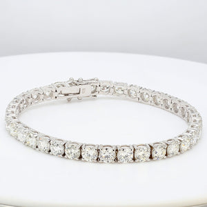 14.61 CTW Round 18 K White Gold Tennis Bracelet