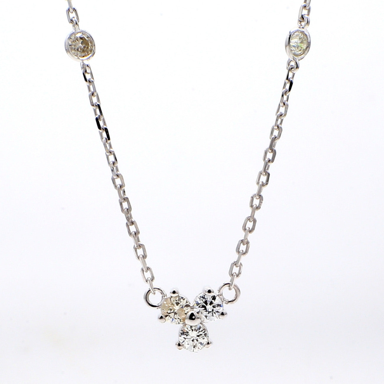 0.64 CTW Round 14 K White Gold (Other) Necklace
