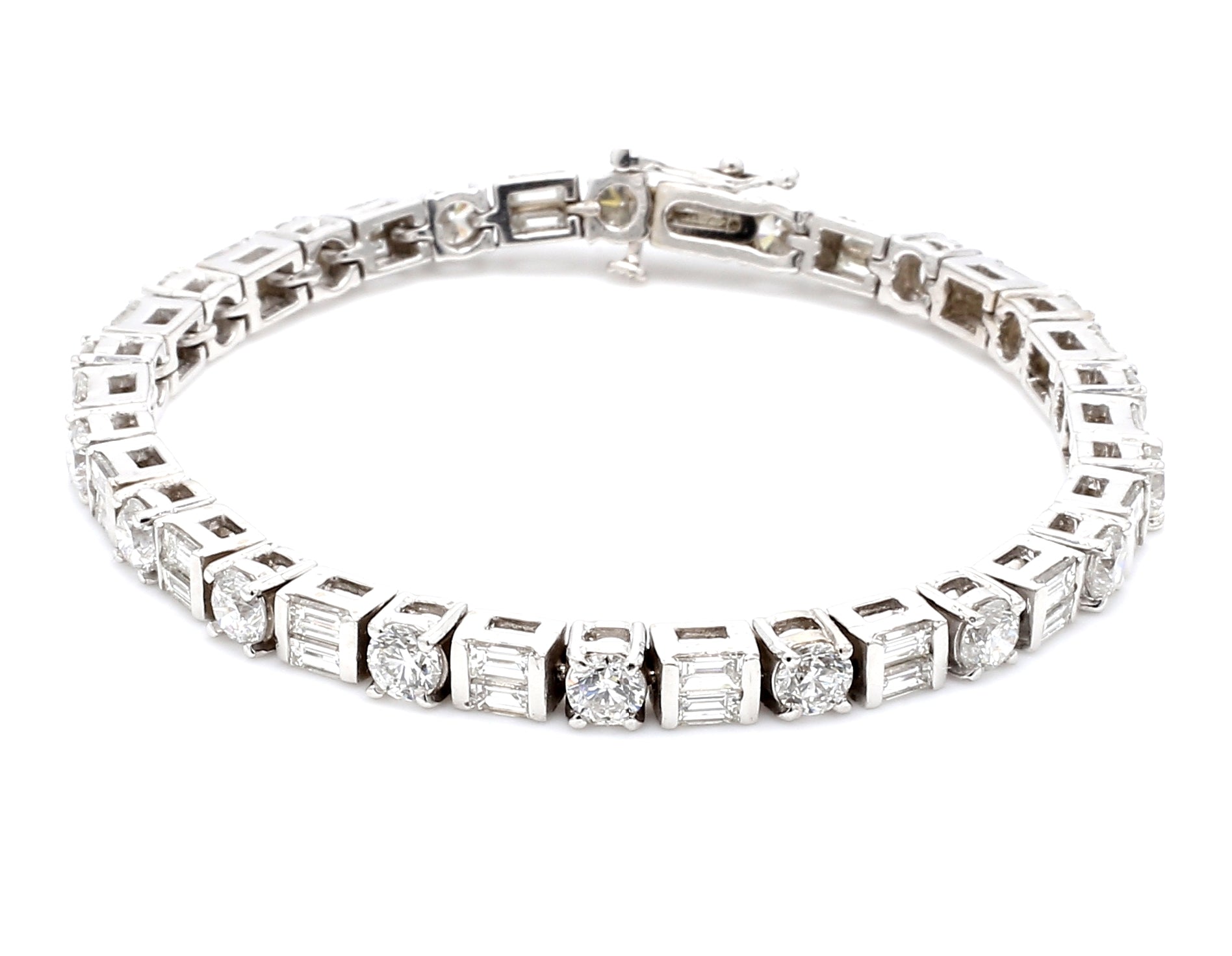 8.68 CTW 14 K White Gold Tennis Bracelet