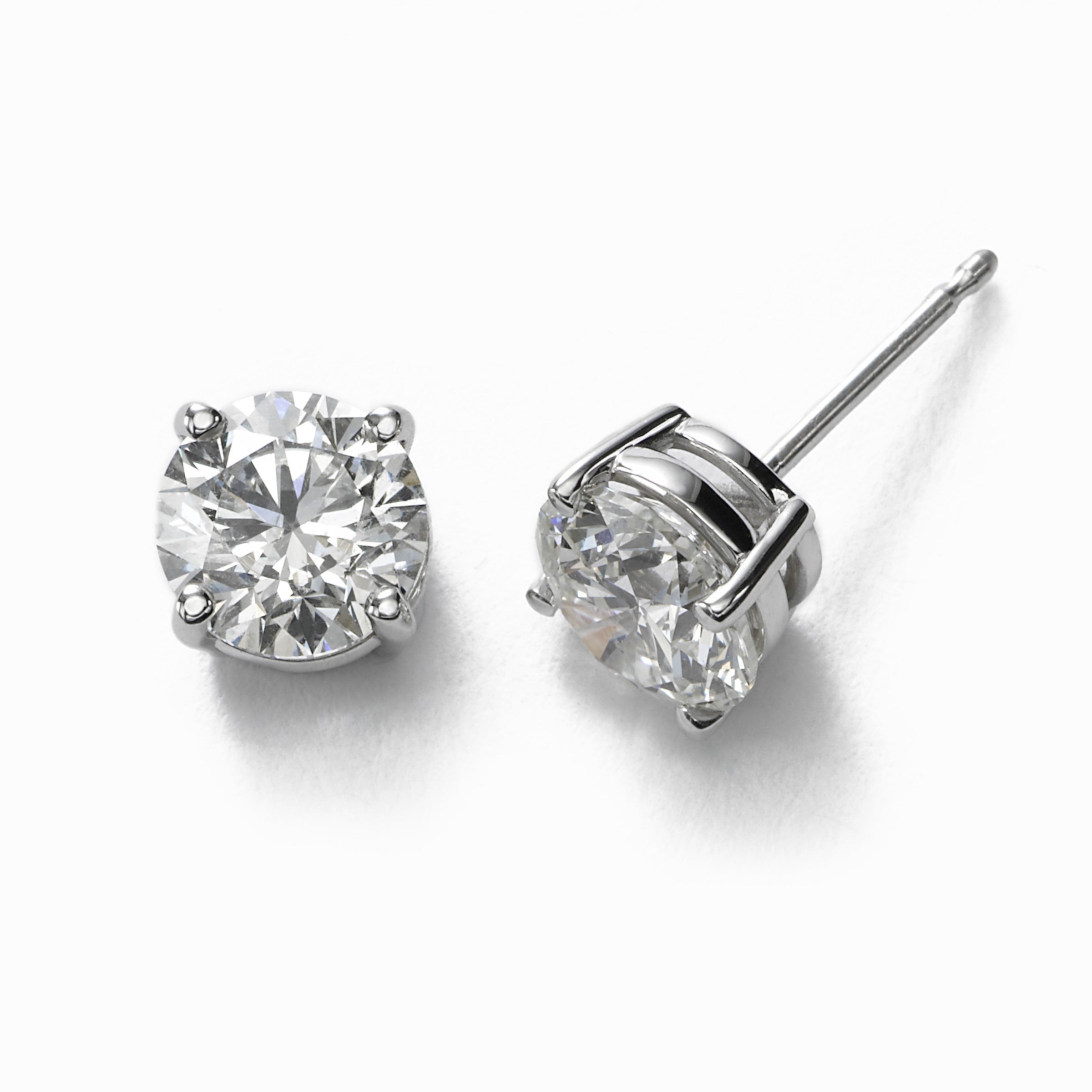 1.48 CTW Round 14 K White Gold Earring Studs