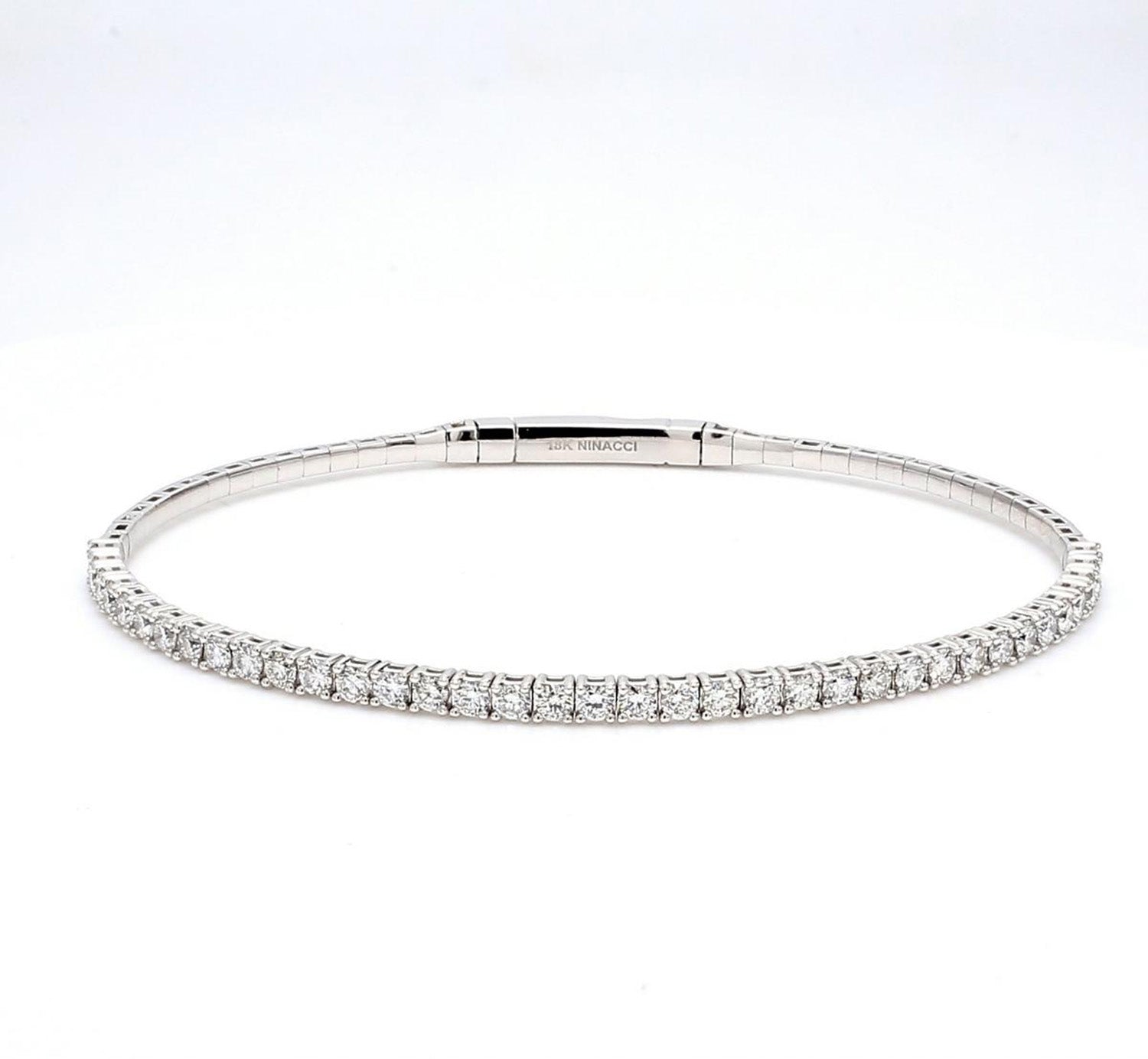 1.44 CTW Round 18 K White Gold Bangle Bracelet