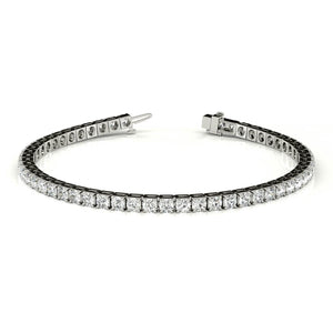 3.71 CTW Plat Bracelet