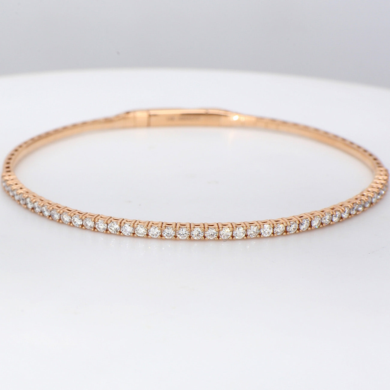 1.03 CTW Round 18 K Rose Gold Bangle Bracelet